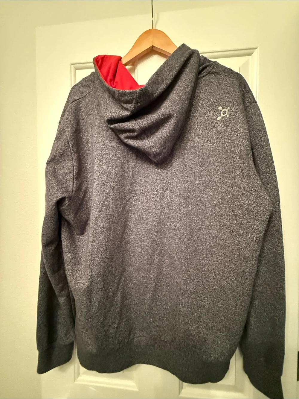 Orange theory hoodie xl
